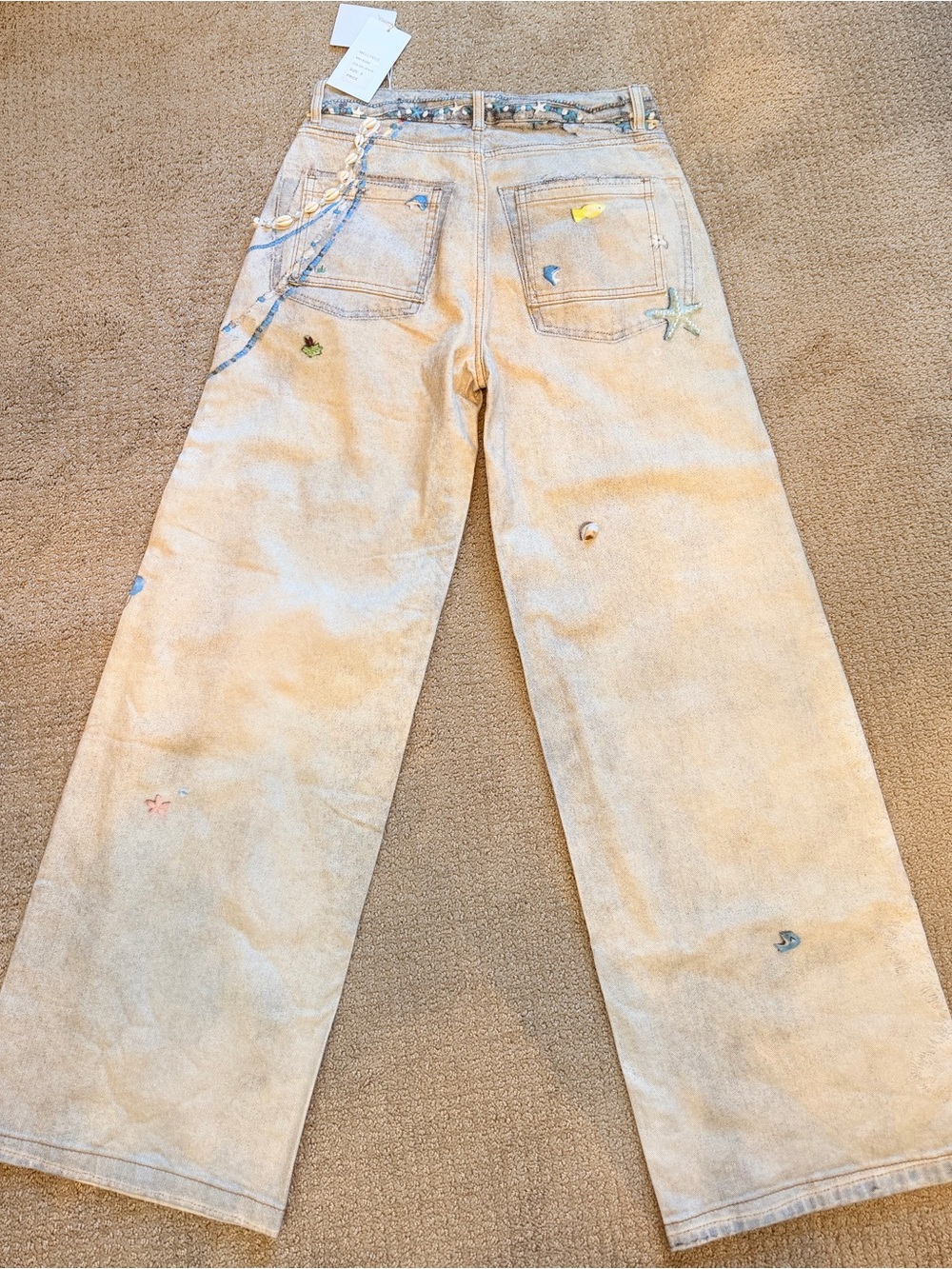 Boutique Light Wash Embellished and hand painted Wide-Leg Jeans NWT - Picture 3 of 15